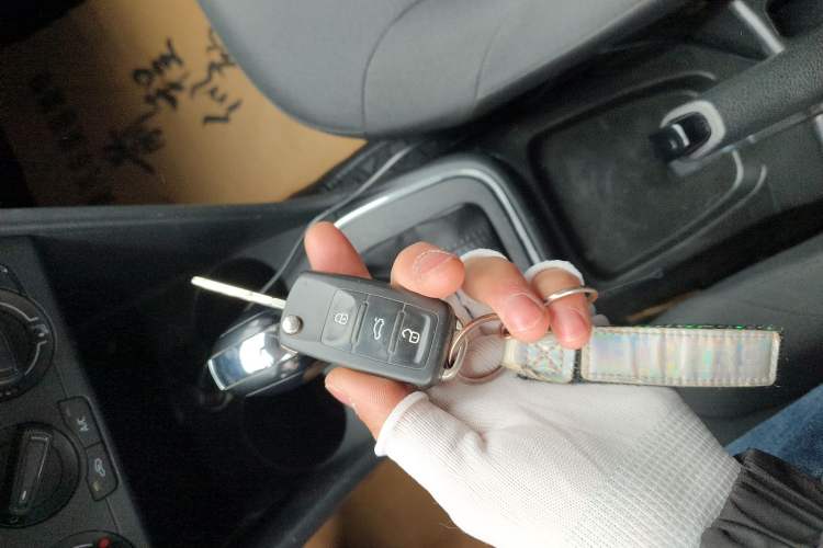 Used Volkswagen Polo 2016 1.4L Automatic Trendy Model Vehicle Key