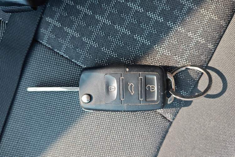 Used Volkswagen Polo 2016 1.6L Automatic Comfort Model Vehicle Key