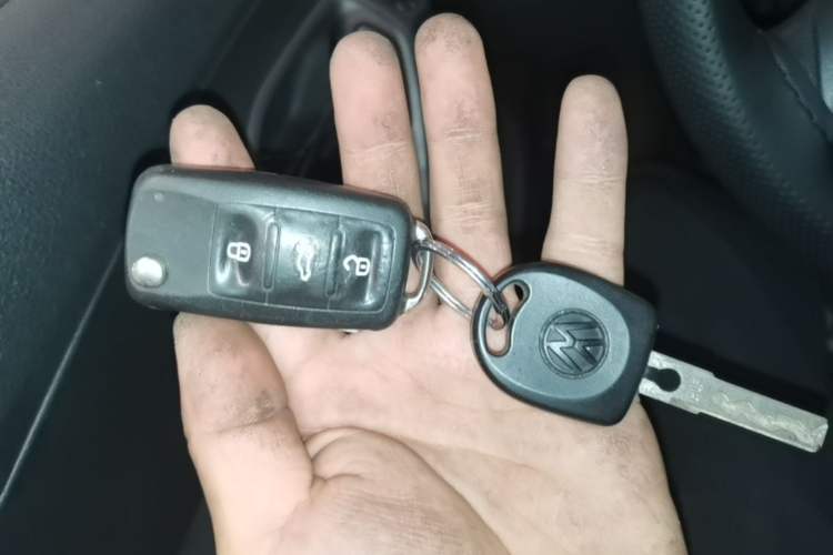 Used Volkswagen Polo 2016 1.4L Automatic Trendy Model Vehicle Key