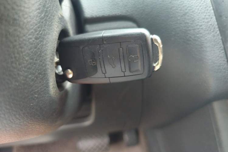 Used Volkswagen Polo 2016 1.4L Automatic Trendy Model Vehicle Key