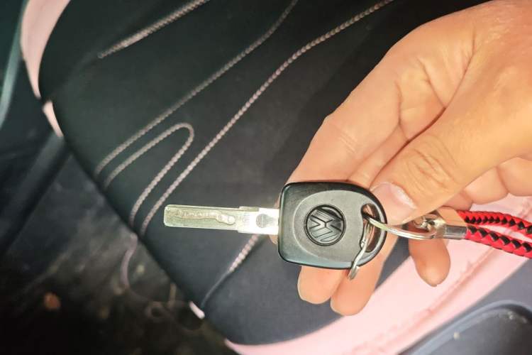 Used Volkswagen Polo 2016 1.6L Automatic Comfort Model Vehicle Key
