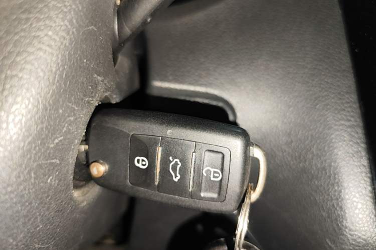 Used Volkswagen Polo 2016 1.6L Automatic Comfort Model Vehicle Key