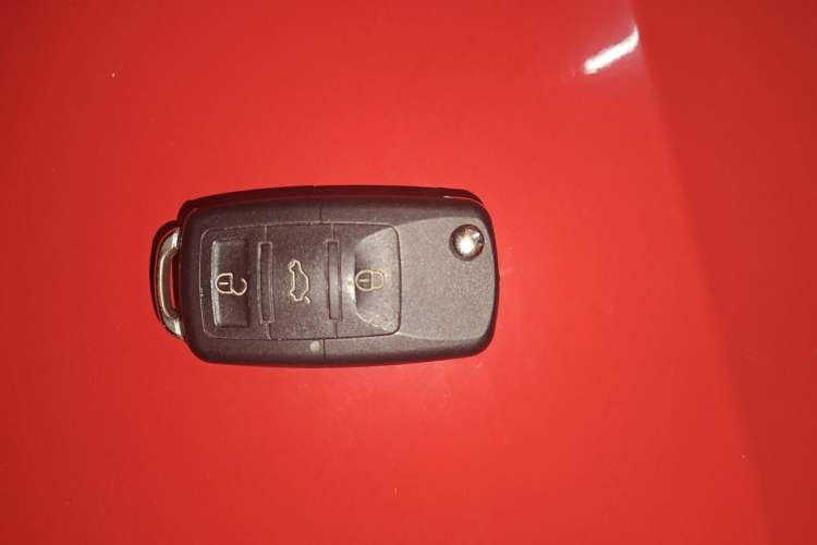 Used Volkswagen Polo 2016 1.6L Automatic Comfort Model Vehicle Key