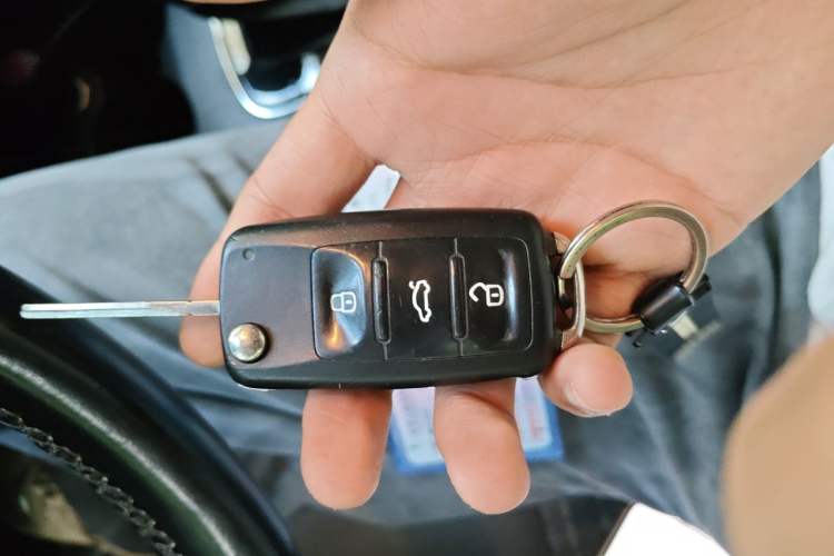 Used Volkswagen Polo 2016 1.6L Automatic Comfort Model Vehicle Key