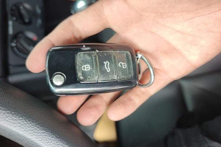 Used Volkswagen Polo 2016 1.4L Automatic Trendy Model Vehicle Key