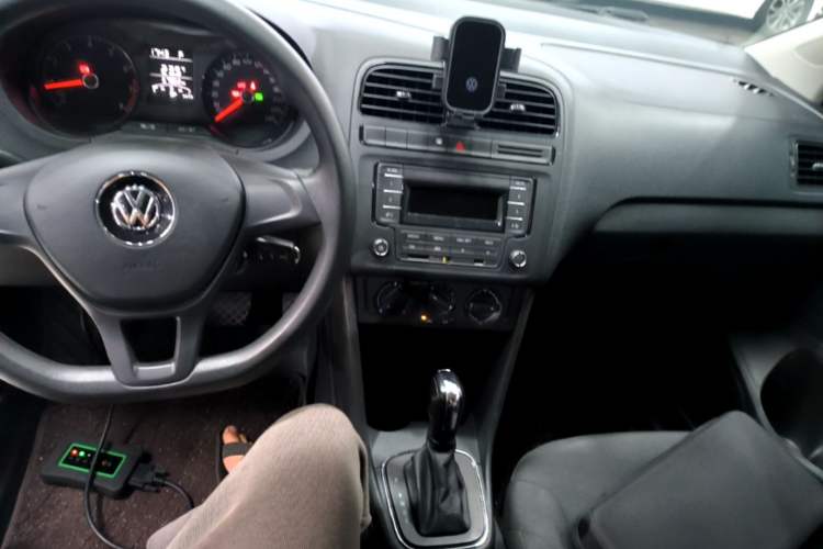 Used Volkswagen Polo 2016 1.4L Automatic Trendy Model Center Console