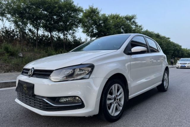 Used Volkswagen Polo 2016 1.6L Automatic Comfort Model