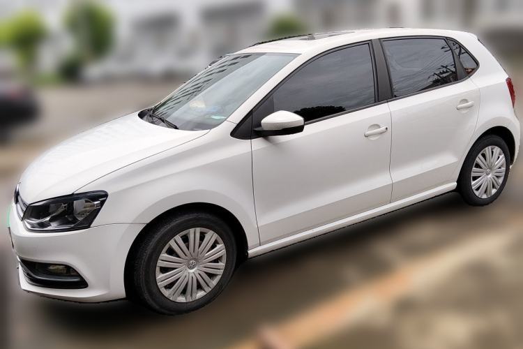 Used Volkswagen Polo 2016 1.6L Automatic Comfort Model Guazi used car, China used car export, Used car for sale, Used  cars, Cheapest cars for sale
