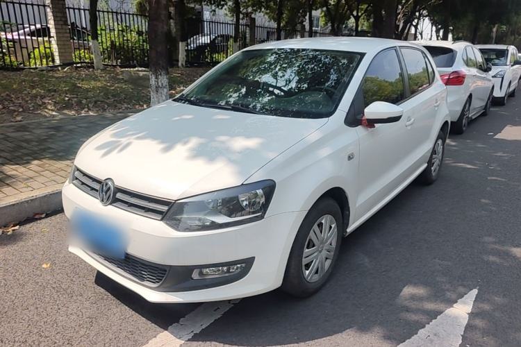 Ojetý Volkswagen Polo 2016 1.4L Manual Fashion Model Guazi used car, China used car export, Used car for sale, Used cars, Cheapest cars for sale
