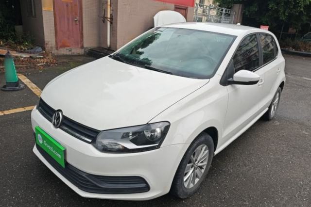 Used Volkswagen Polo 2016 1.4L Manual Fashion Model