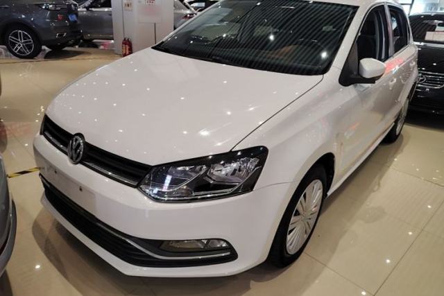 Used Volkswagen Polo 2016 1.6L Automatic Comfort Model
