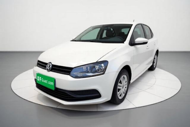 Ojetý Volkswagen Polo 2016 1.4L Automatic Trendy Model