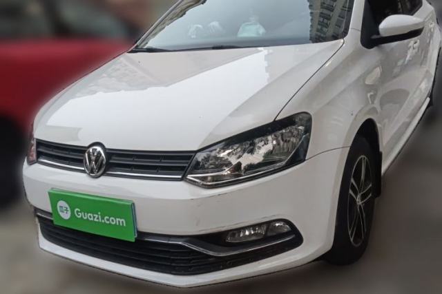 Used Volkswagen Polo 2016 1.6L Automatic Comfort Model