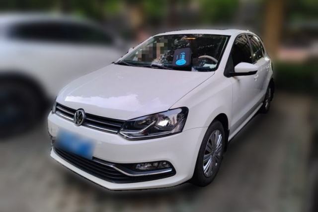 Volkswagen Polo 2016 1.6L Automatic Comfort Model с пробегом