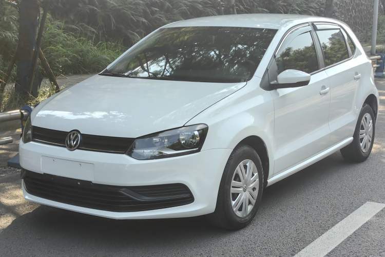 Used Volkswagen Polo 2016 1.4L Manual Fashion Model Guazi used car, China used car export, Used car for sale, Used cars, Cheapest cars for sale