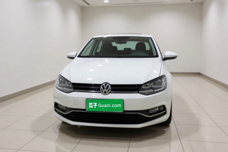 Ojetý Volkswagen Polo 2016 1.6L Automatic Comfort Model Guazi used car, China used car export, Used car for sale, Used cars, Cheapest cars for sale
