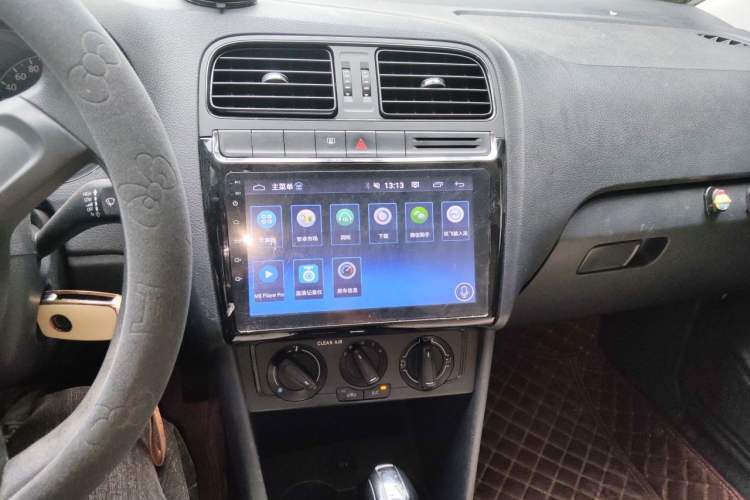 Used Volkswagen Polo 2016 1.4L Automatic Trendy Model Audio And AC Panel