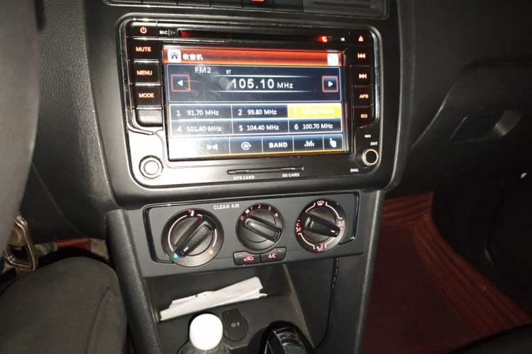 Used Volkswagen Polo 2016 1.4L Automatic Trendy Model Audio And AC Panel