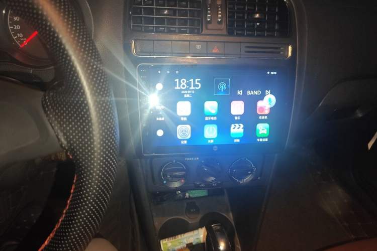 Used Volkswagen Polo 2016 1.4L Automatic Trendy Model Audio And AC Panel