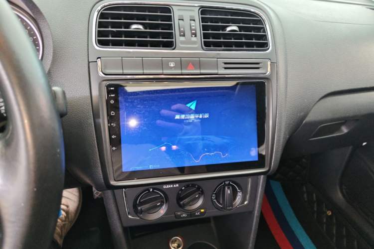 Used Volkswagen Polo 2016 1.6L Automatic Comfort Model Audio And AC Panel