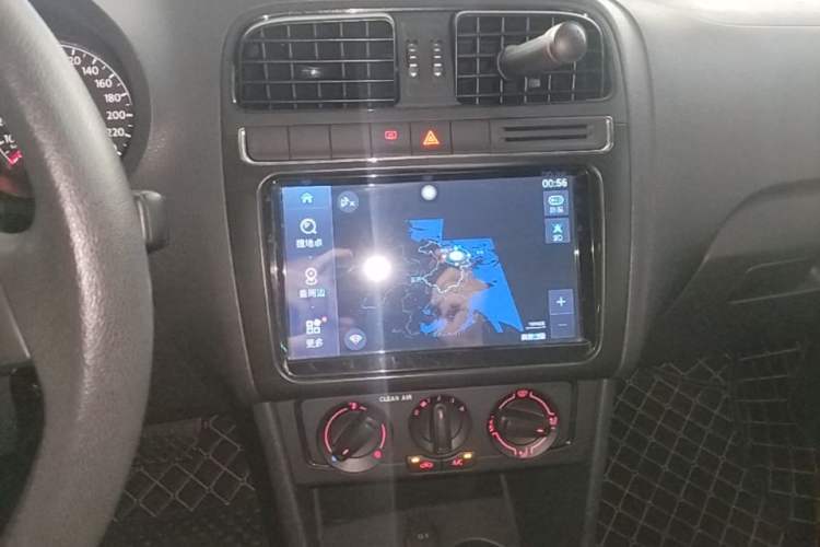 Used Volkswagen Polo 2016 1.4L Automatic Trendy Model Audio And AC Panel