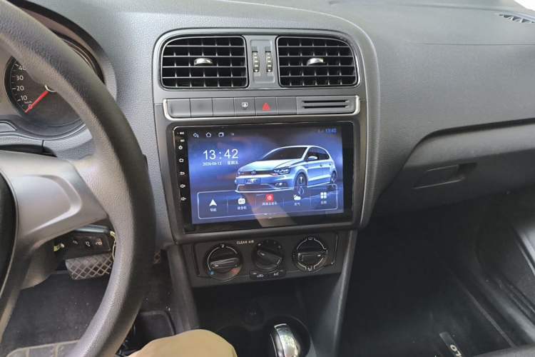 Used Volkswagen Polo 2016 1.4L Automatic Trendy Model Audio And AC Panel