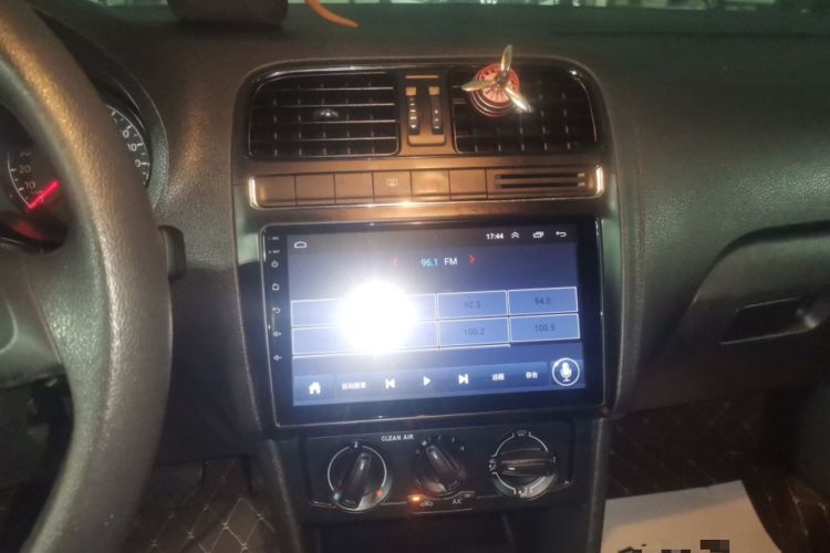 Used Volkswagen Polo 2016 1.4L Automatic Trendy Model Audio And AC Panel