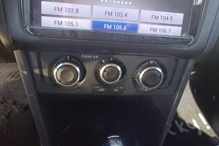 Used Volkswagen Polo 2016 1.4L Automatic Trendy Model Audio And AC Panel