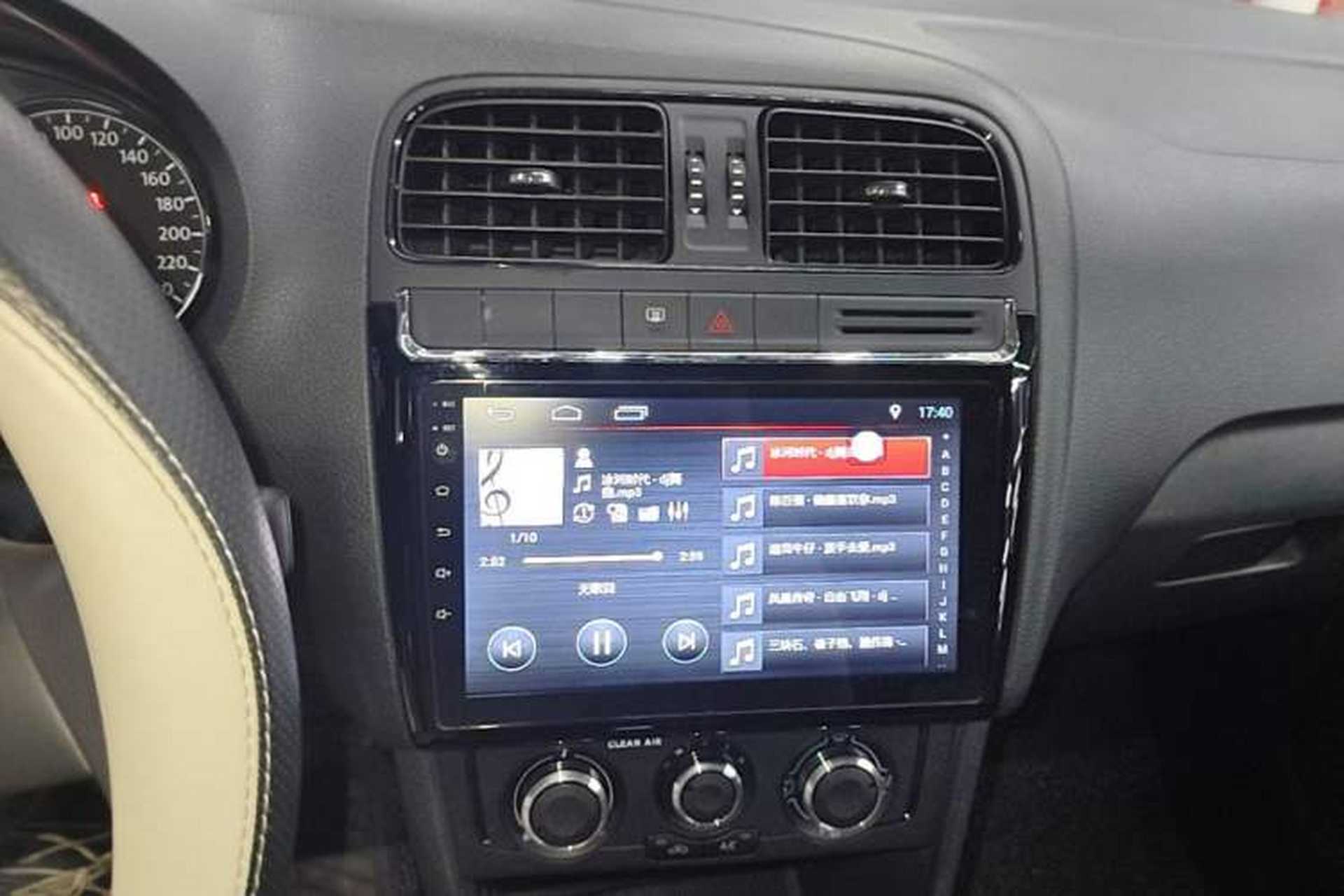Used Volkswagen Polo 2016 1.4L Manual Fashion Model Audio And AC Panel