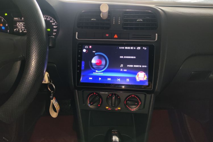 Used Volkswagen Polo 2016 1.4L Automatic Trendy Model Audio And AC Panel