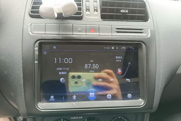 Used Volkswagen Polo 2016 1.4L Automatic Trendy Model Audio And AC Panel