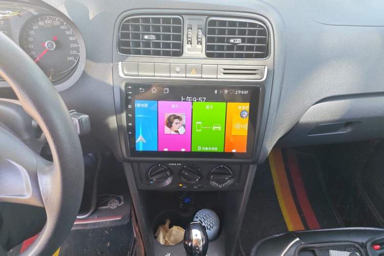 Used Volkswagen Polo 2016 1.4L Automatic Trendy Model Audio And AC Panel