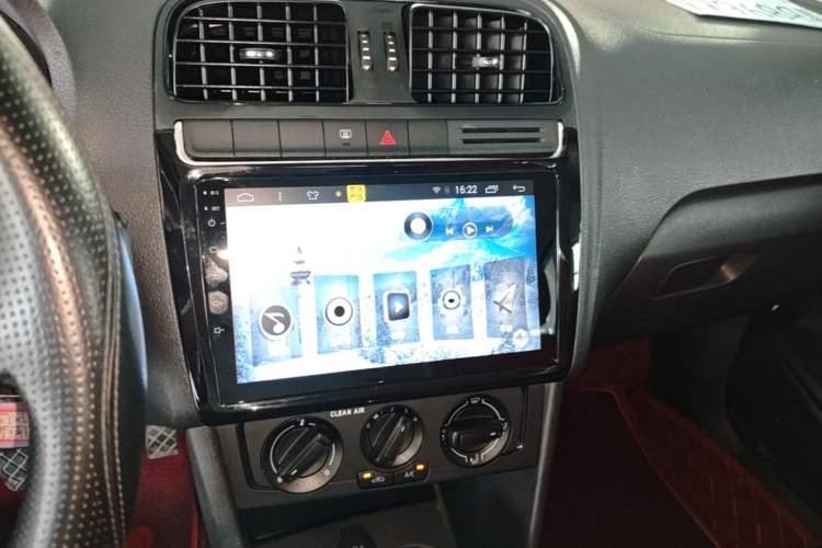 Used Volkswagen Polo 2016 1.4L Automatic Trendy Model Audio And AC Panel