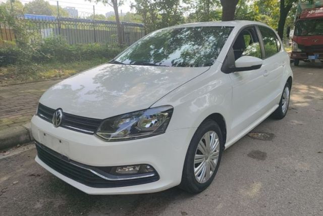 Used Volkswagen Polo 2016 1.6L Automatic Comfort Model