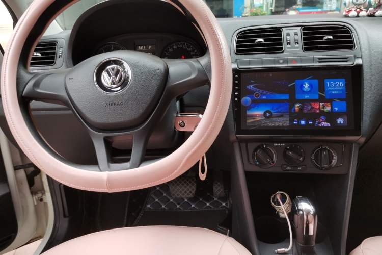 Used Volkswagen Polo 2016 1.4L Automatic Trendy Model Center Console