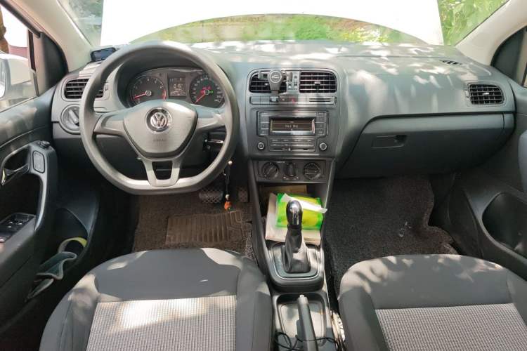 Used Volkswagen Polo 2016 1.4L Automatic Trendy Model Center Console