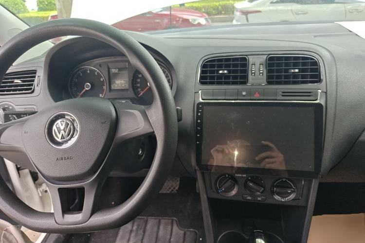 Used Volkswagen Polo 2016 1.4L Automatic Trendy Model Center Console