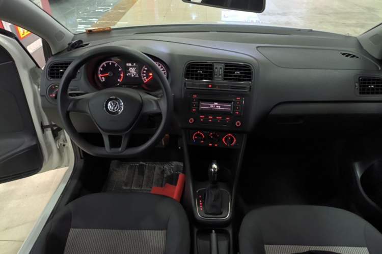Used Volkswagen Polo 2016 1.4L Automatic Trendy Model Center Console