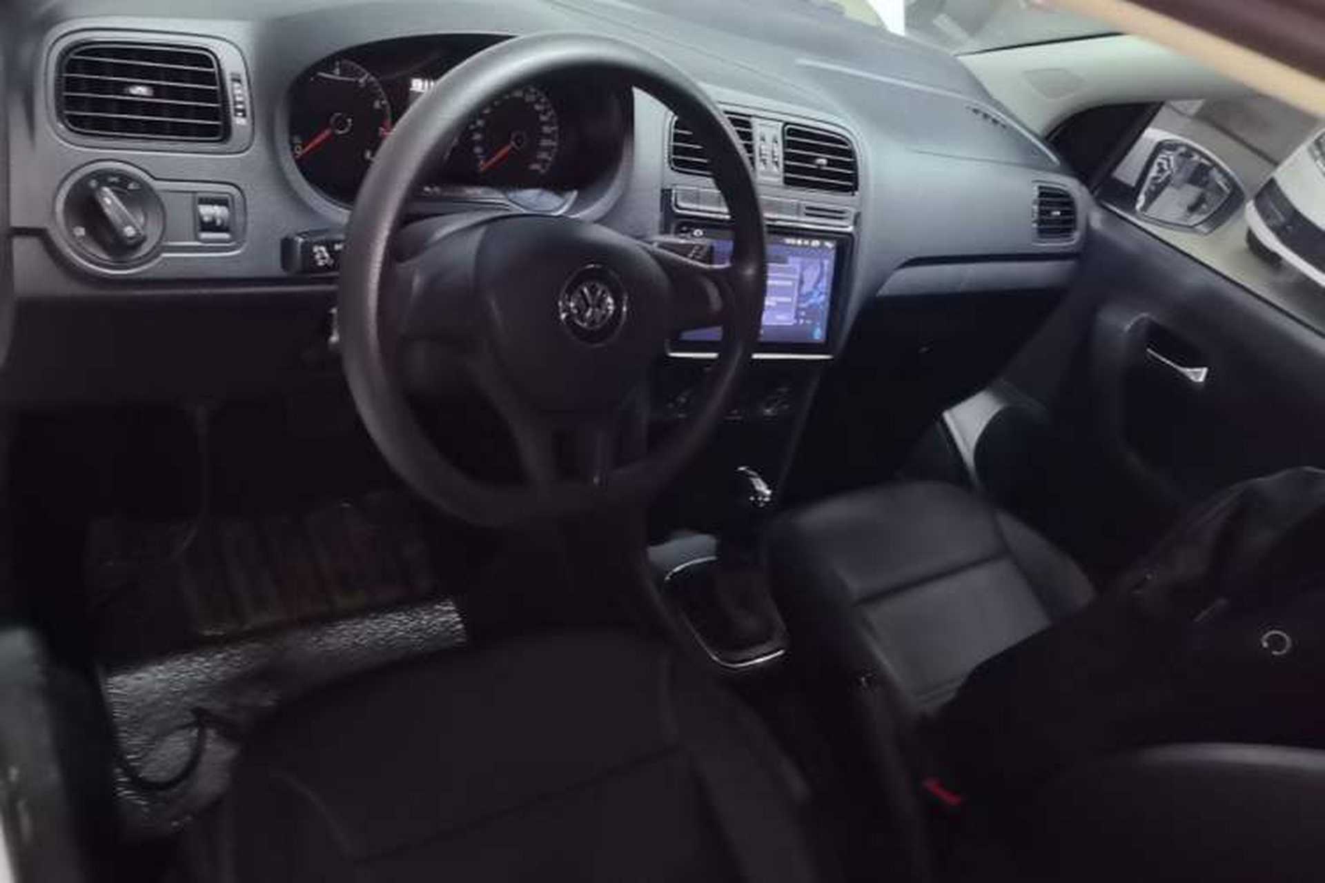 Used Volkswagen Polo 2016 1.4L Automatic Trendy Model Center Console
