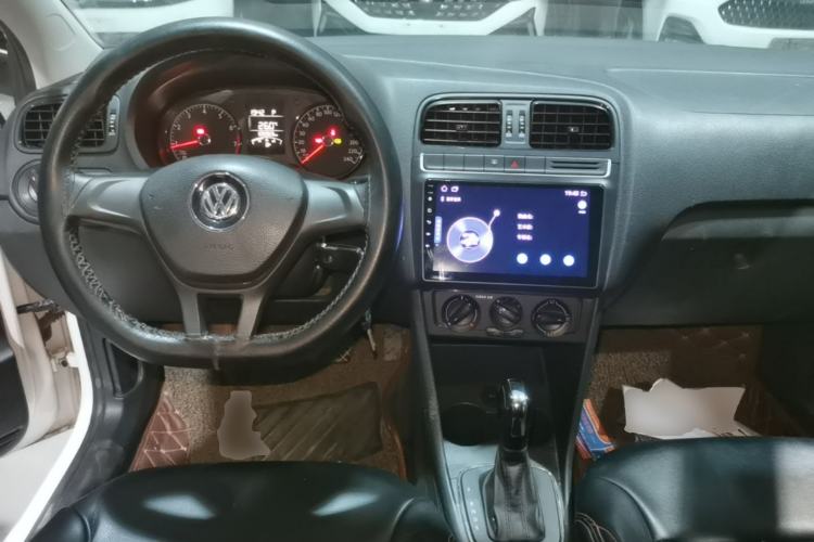 Used Volkswagen Polo 2016 1.4L Automatic Trendy Model Center Console