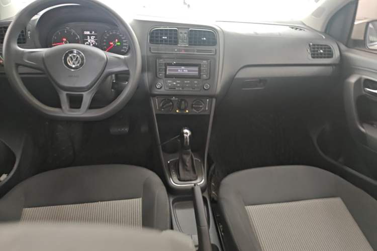 Used Volkswagen Polo 2016 1.4L Automatic Trendy Model Center Console
