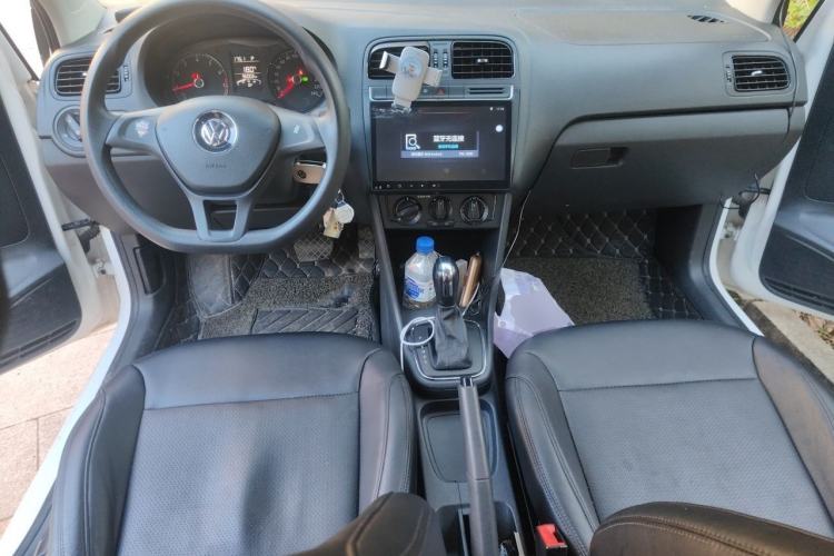 Used Volkswagen Polo 2016 1.4L Automatic Trendy Model Center Console