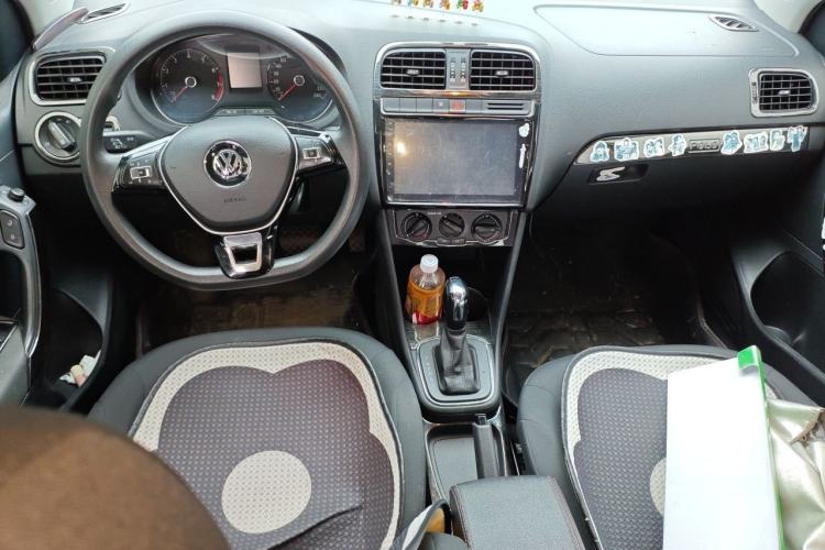 Used Volkswagen Polo 2016 1.4L Automatic Trendy Model Center Console