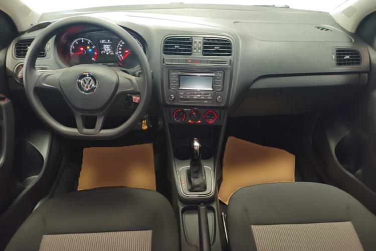 Used Volkswagen Polo 2016 1.4L Automatic Trendy Model Center Console