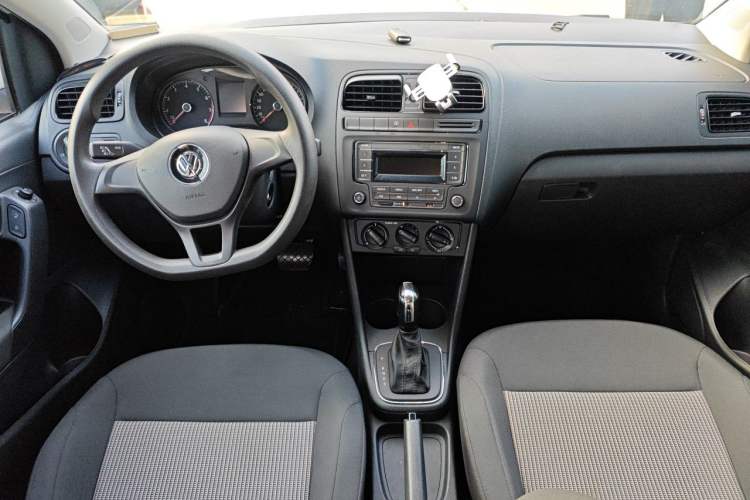 Used Volkswagen Polo 2016 1.4L Automatic Trendy Model Center Console