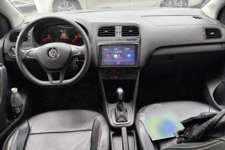 Used Volkswagen Polo 2016 1.4L Automatic Trendy Model Center Console