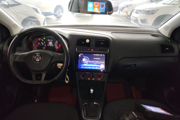 Used Volkswagen Polo 2016 1.4L Automatic Trendy Model Center Console