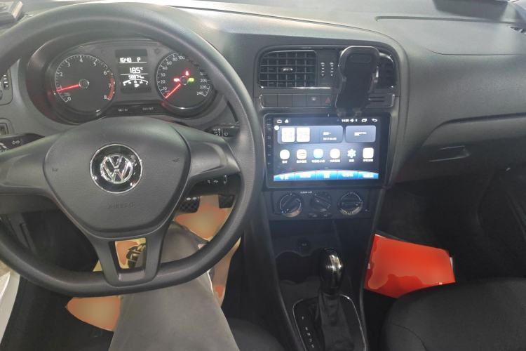 Used Volkswagen Polo 2016 1.4L Automatic Trendy Model Center Console