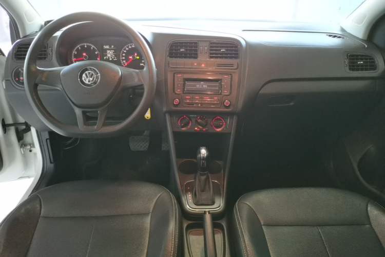 Used Volkswagen Polo 2016 1.4L Automatic Trendy Model Center Console