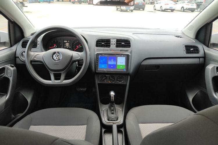 Used Volkswagen Polo 2016 1.4L Automatic Trendy Model Center Console